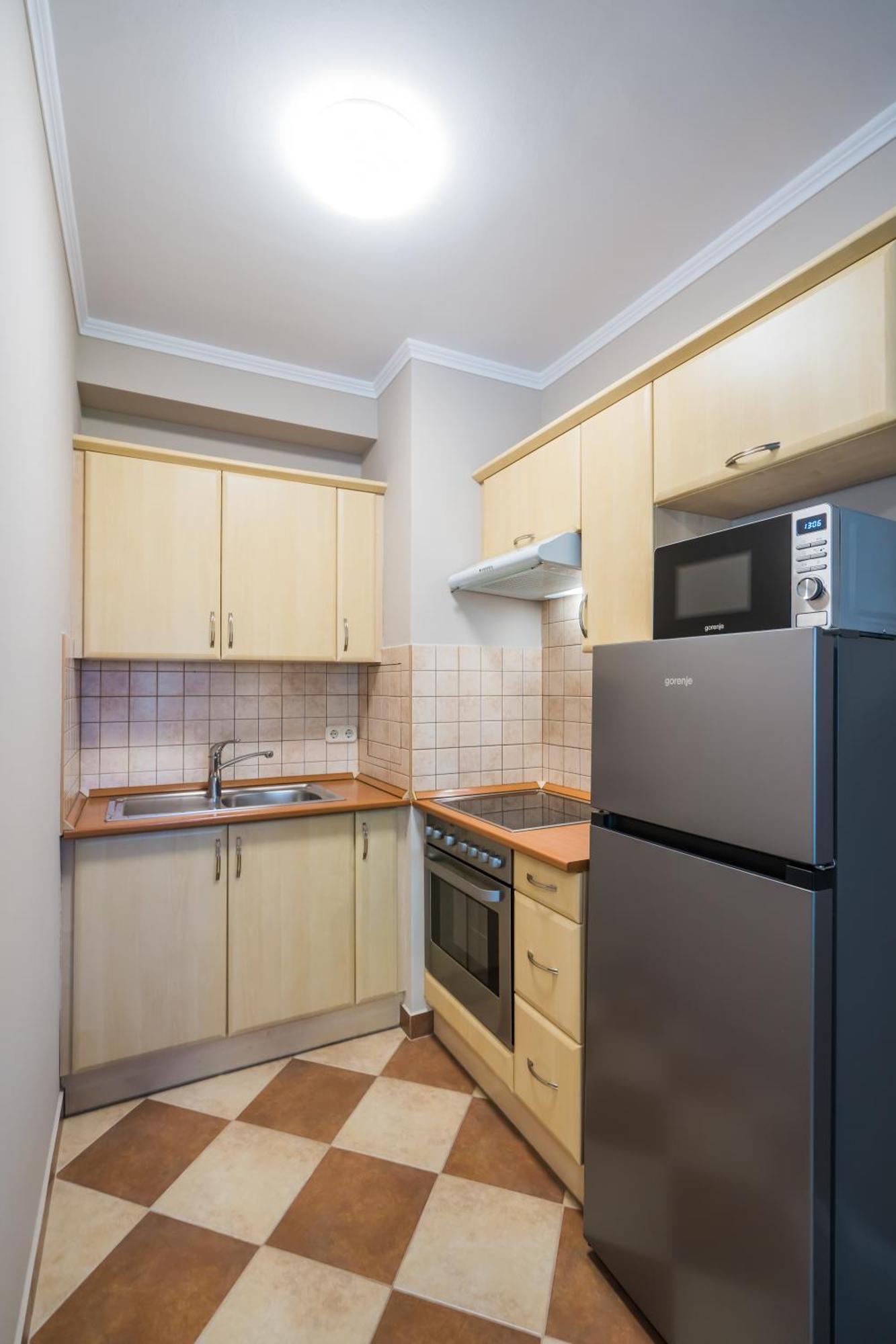 Plazs Home Apartman Siófok Extérieur photo